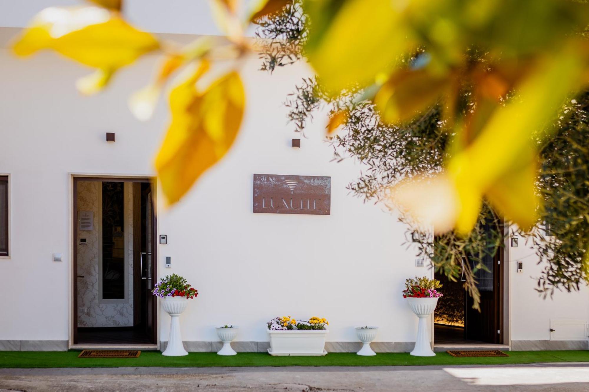 Luxuite Spa Con Piscina E Jacuzzi Alberobello Zewnętrze zdjęcie