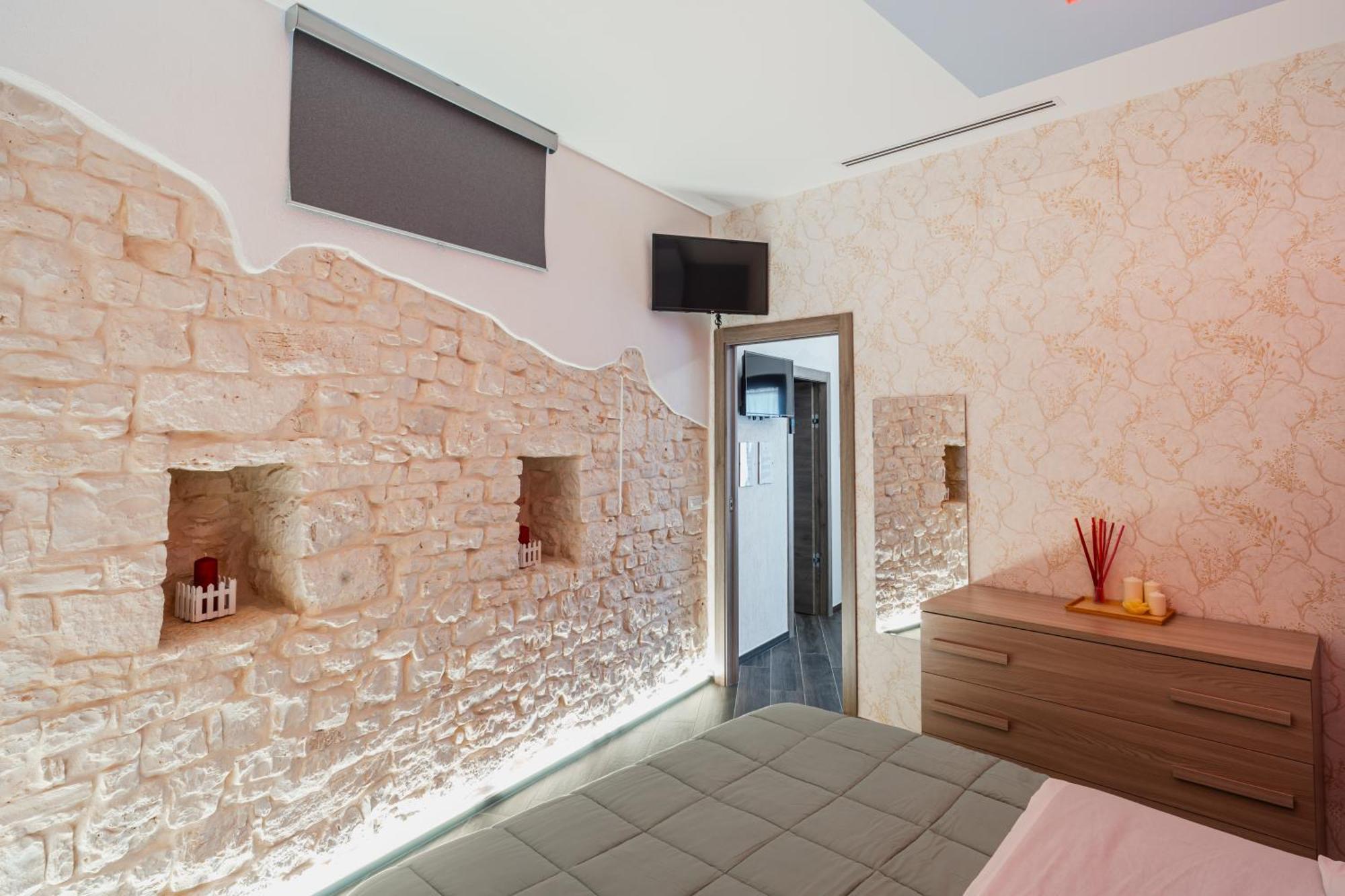Luxuite Spa Con Piscina E Jacuzzi Alberobello Zewnętrze zdjęcie
